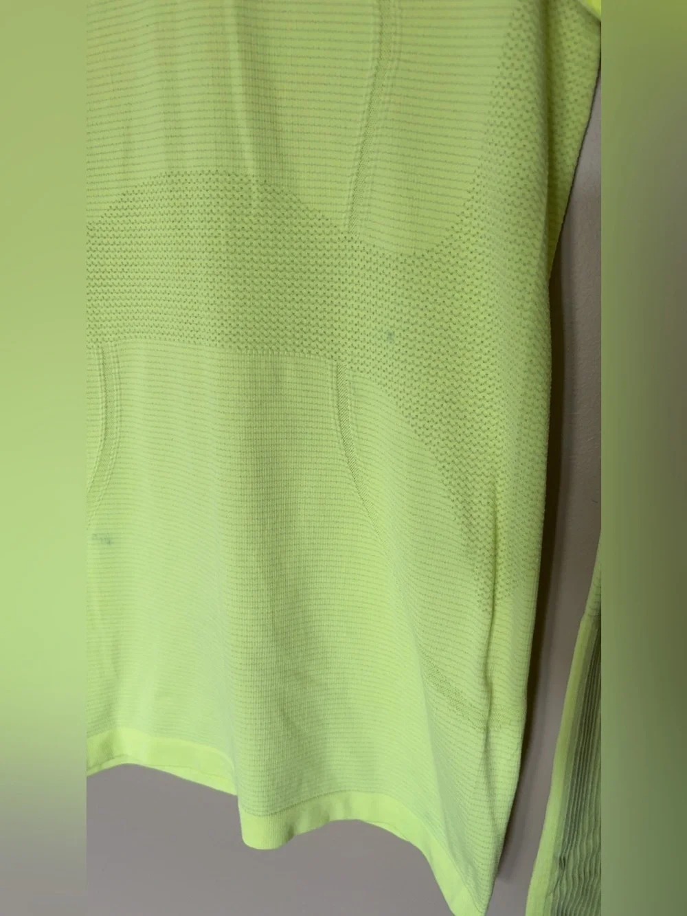 Lululemon Swiftly Tech Long Sleeve Women's Shirt